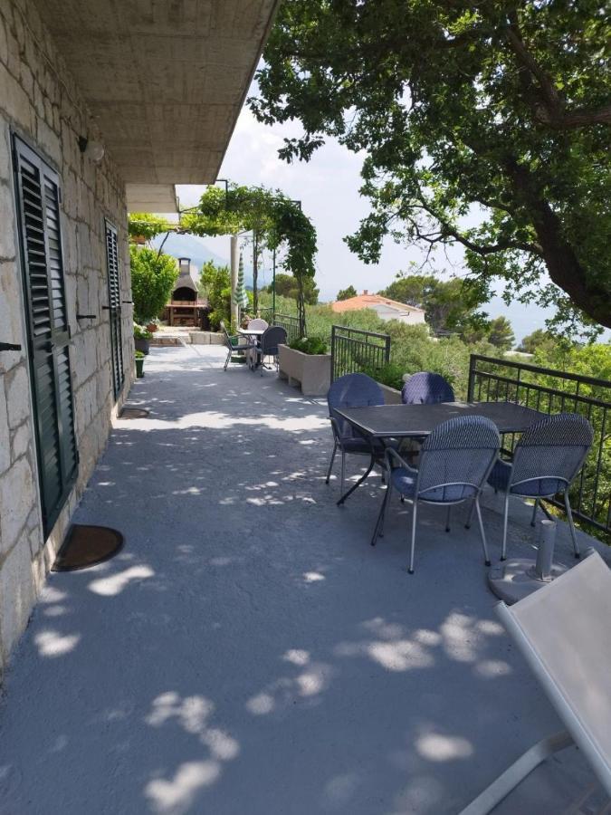 Apartments Mare - 150 M From Beach Brela Esterno foto